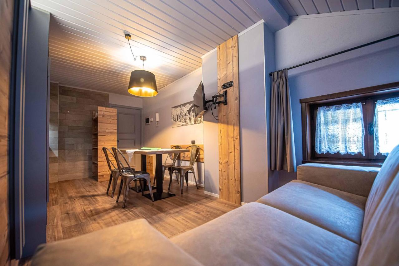 Colombo Myholidaylivigno *
