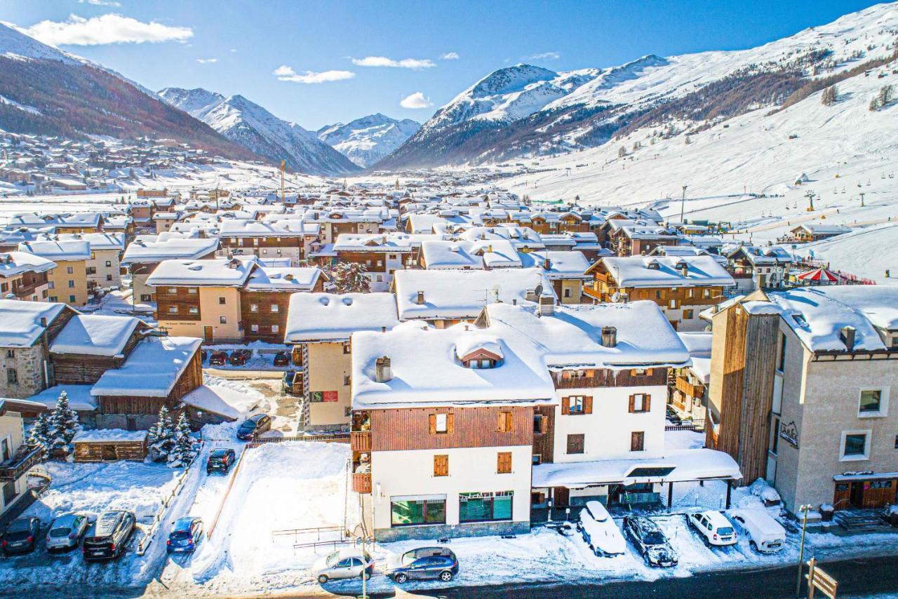 Colombo Myholidaylivigno